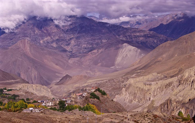 Looking over Jarkot to the Mustang